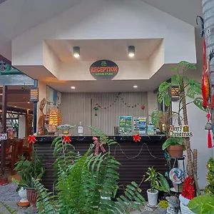 Adrianas Place Boutique Pensión